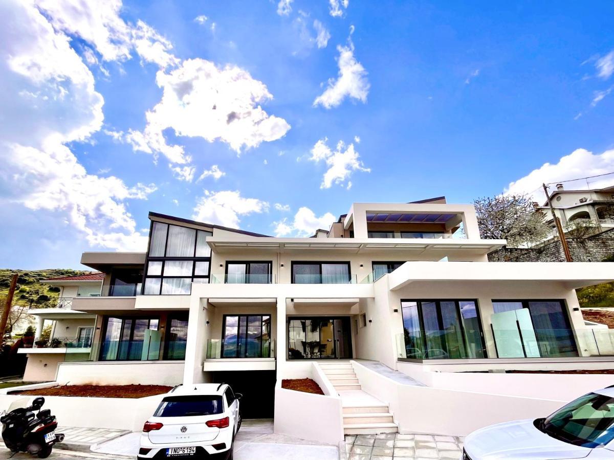 City Hill Luxury Apartments ヨアニナ エクステリア 写真