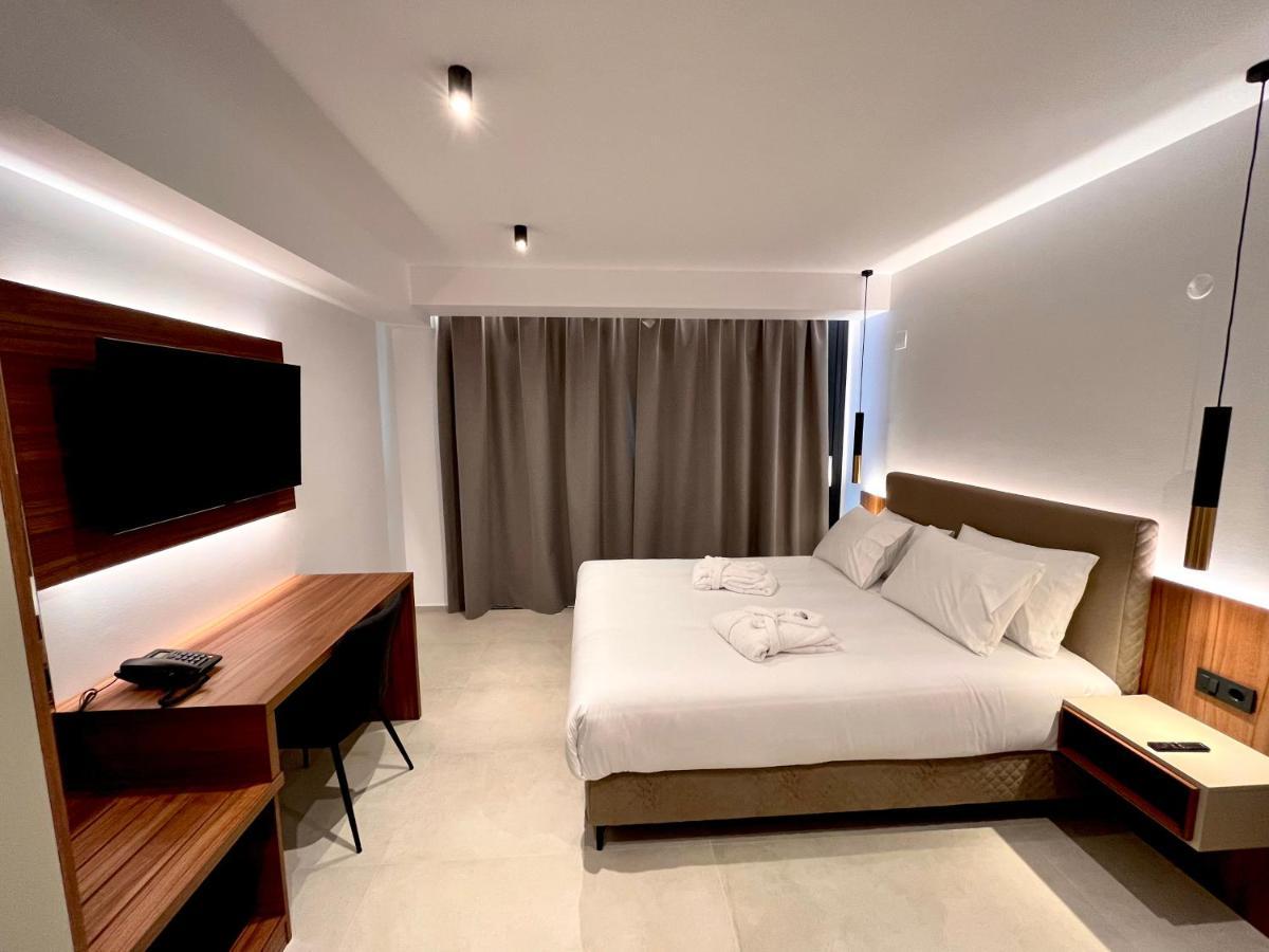 City Hill Luxury Apartments ヨアニナ エクステリア 写真