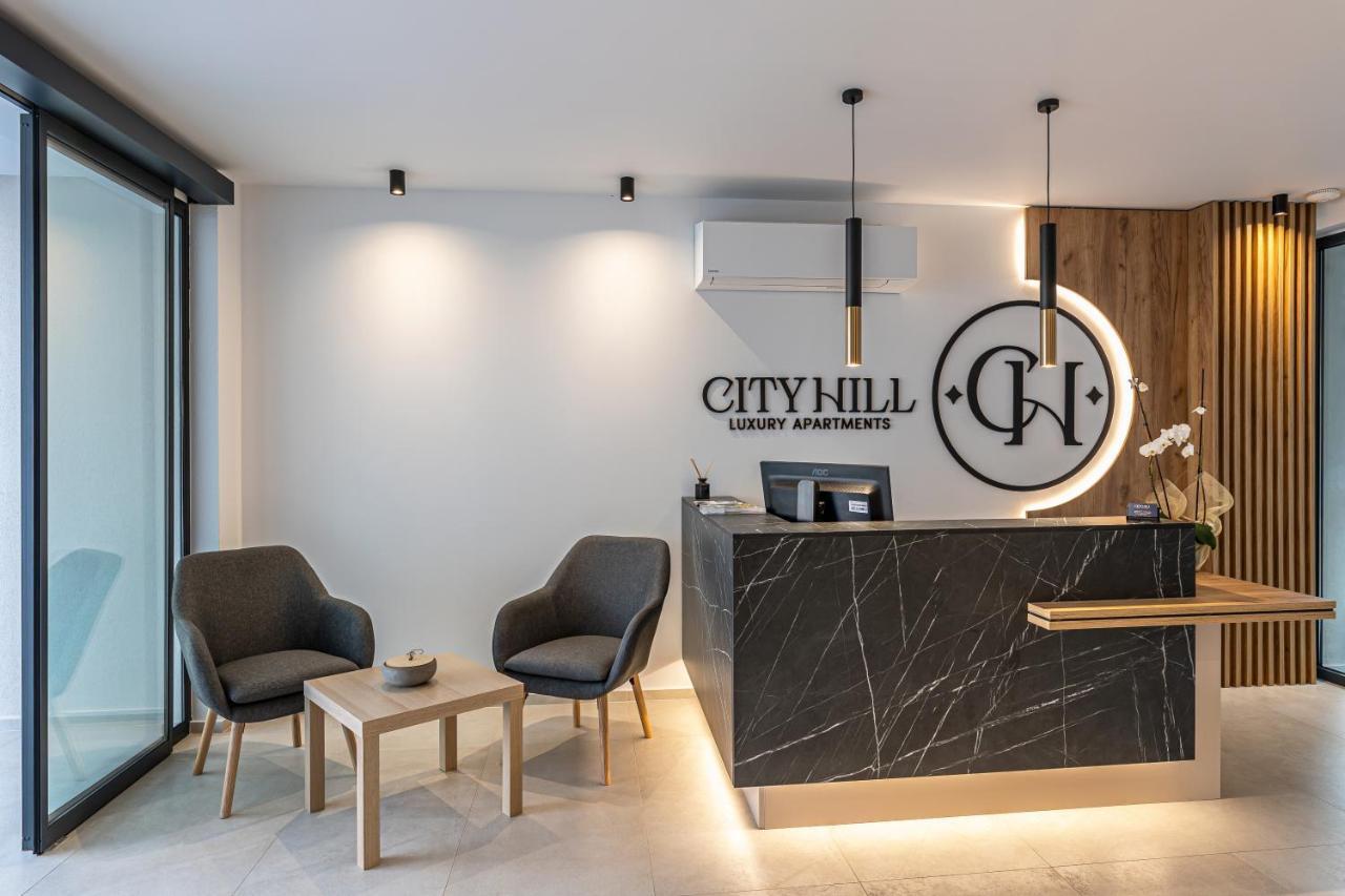 City Hill Luxury Apartments ヨアニナ エクステリア 写真