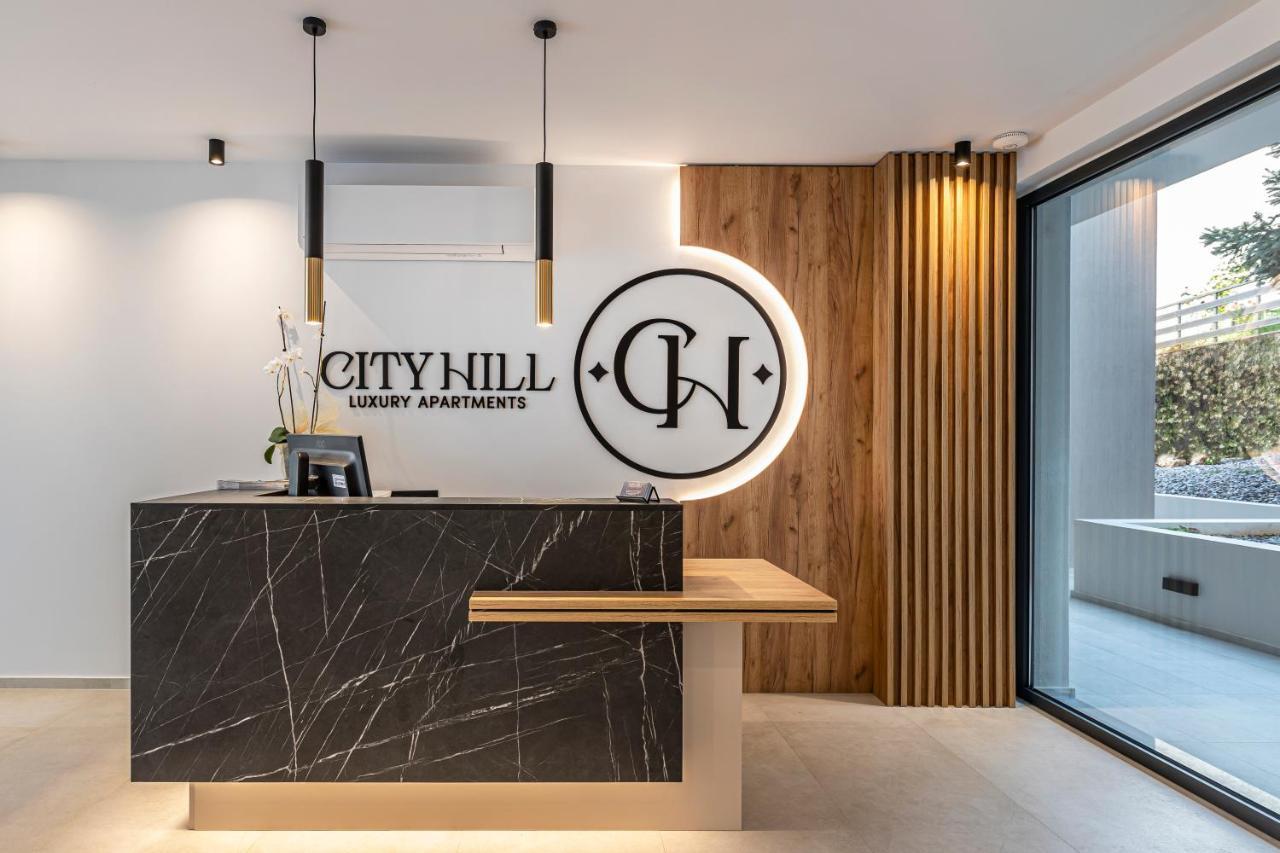 City Hill Luxury Apartments ヨアニナ エクステリア 写真