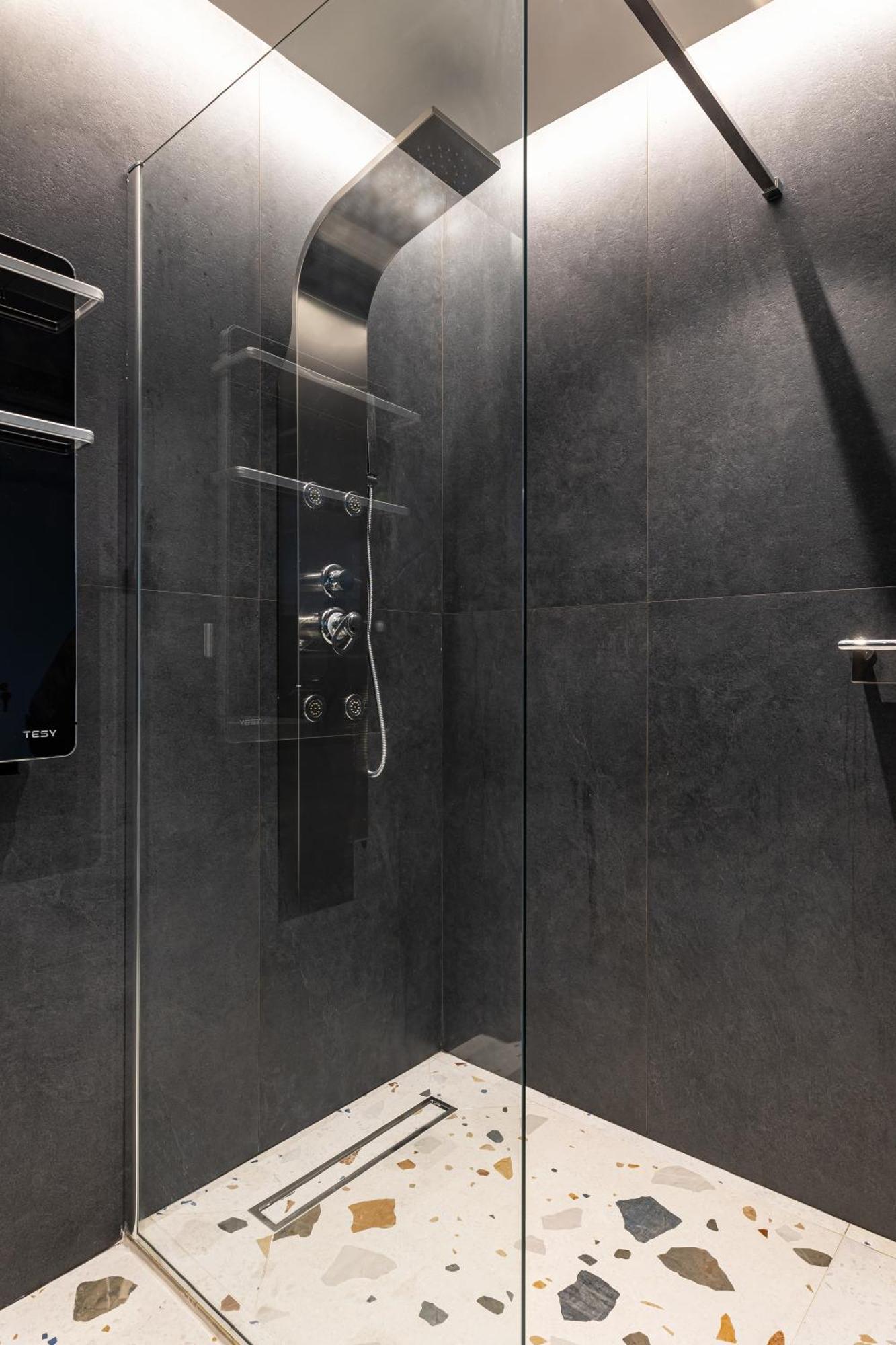 City Hill Luxury Apartments ヨアニナ エクステリア 写真